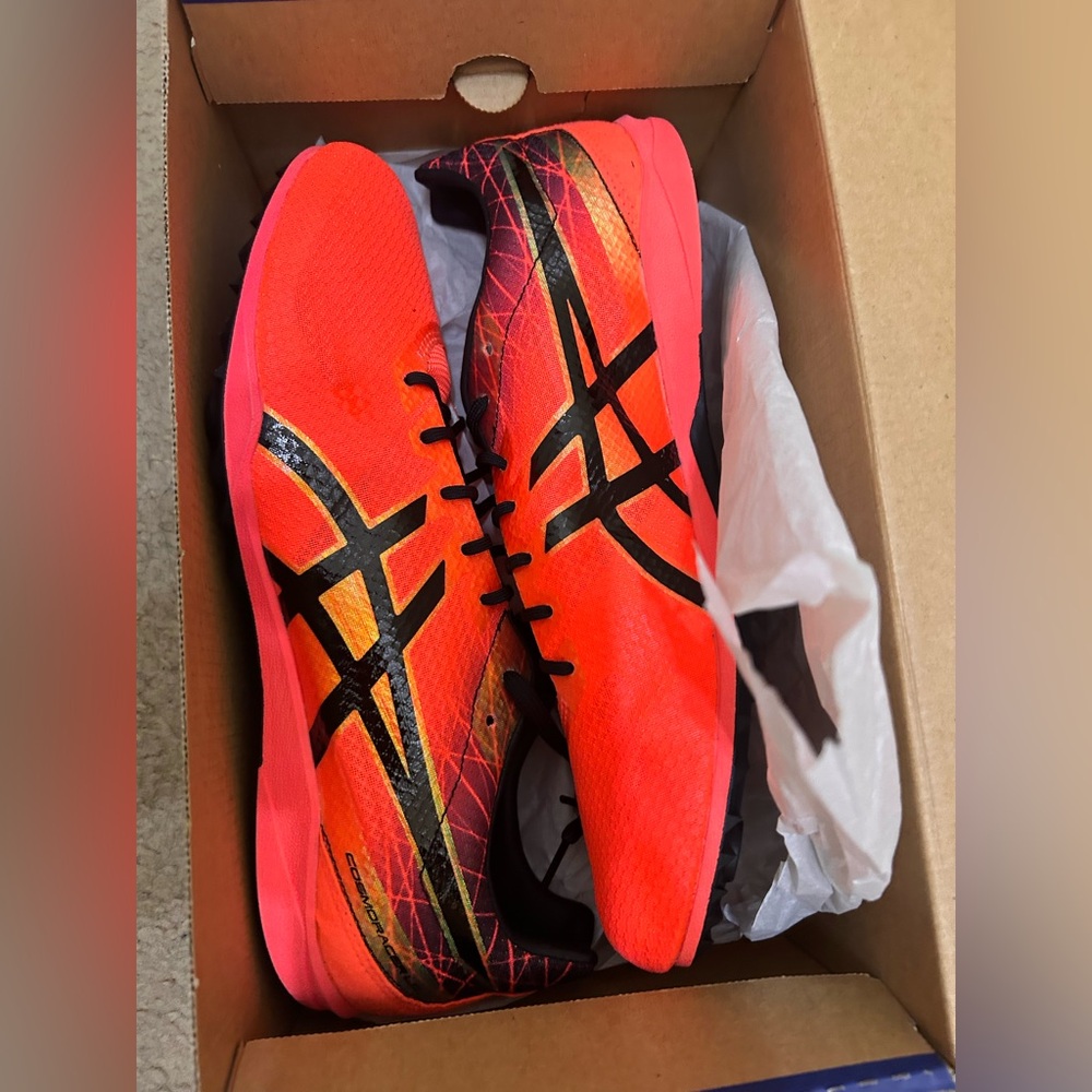 ASICS Cosmoracer Track Shoes 10.5 Men's LD Flash Coral Black No Spikes New NWT
